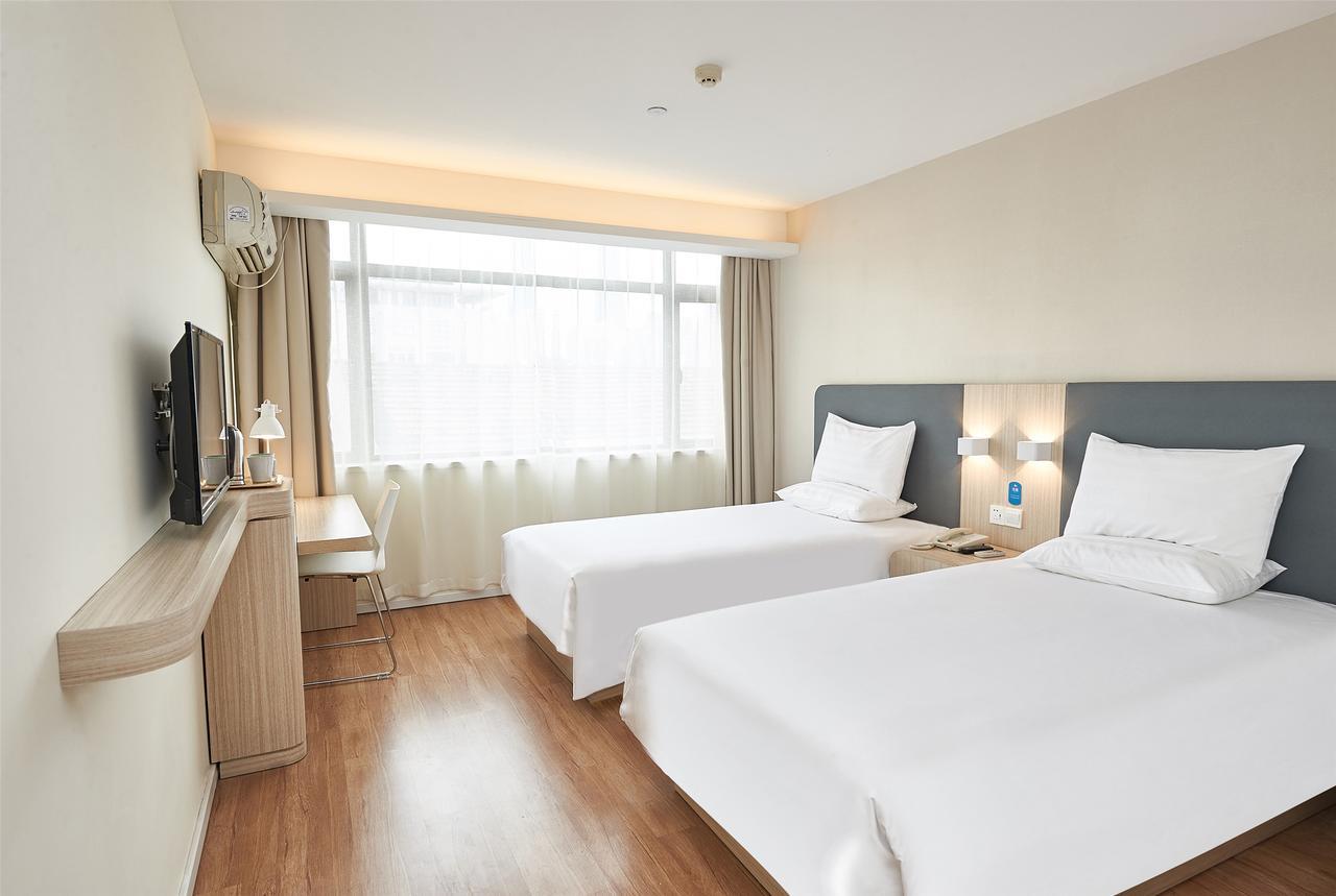 Hanting Express Changxing Island Phoenix Town 샹하이 외부 사진