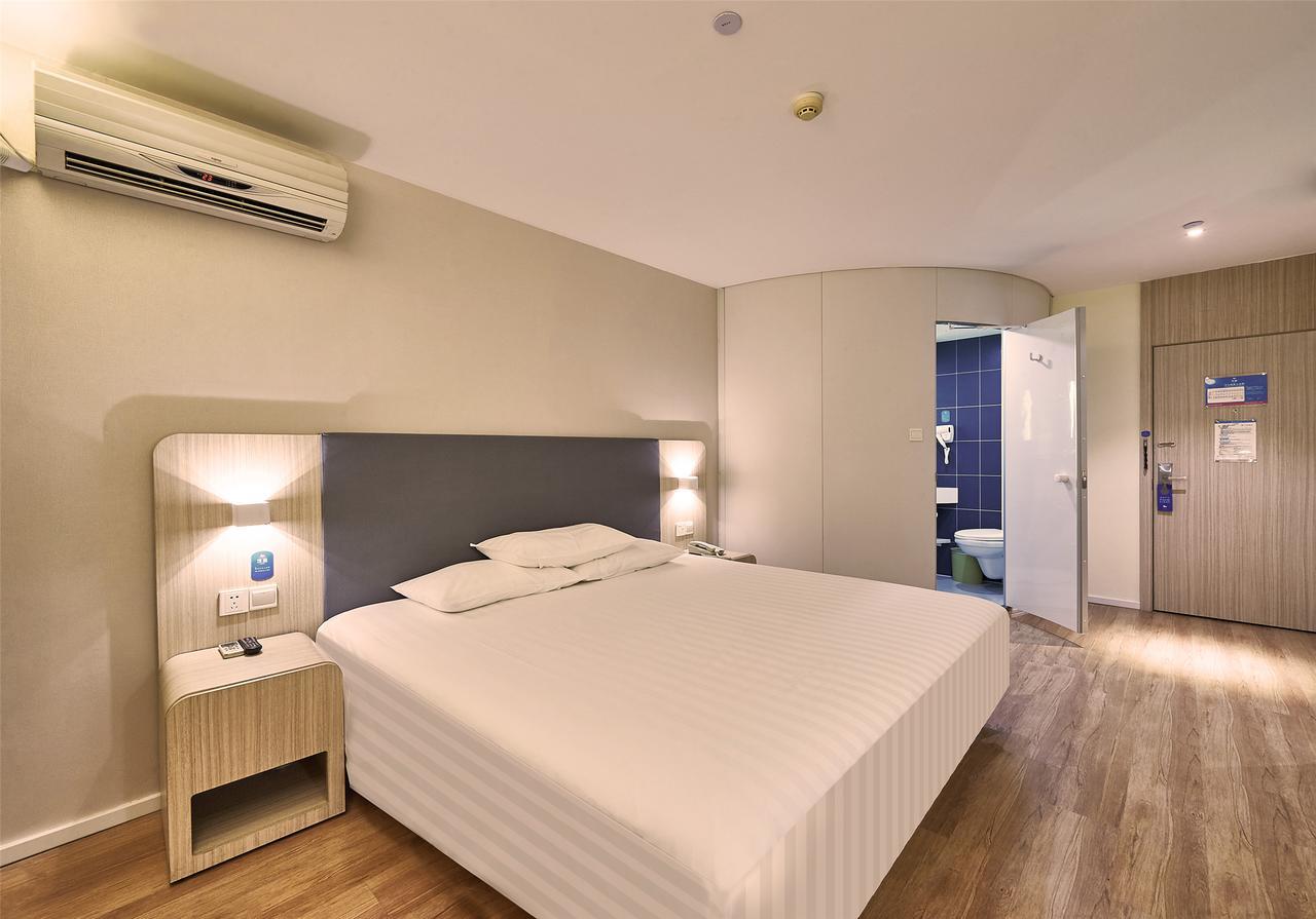 Hanting Express Changxing Island Phoenix Town 샹하이 외부 사진