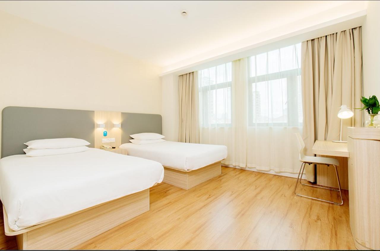 Hanting Express Changxing Island Phoenix Town 샹하이 외부 사진